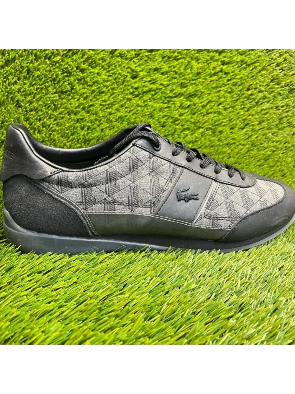 Lacoste Angular JQ 123 1 Mens Size 12 Black Gray Athletic Running Shoes Sneakers